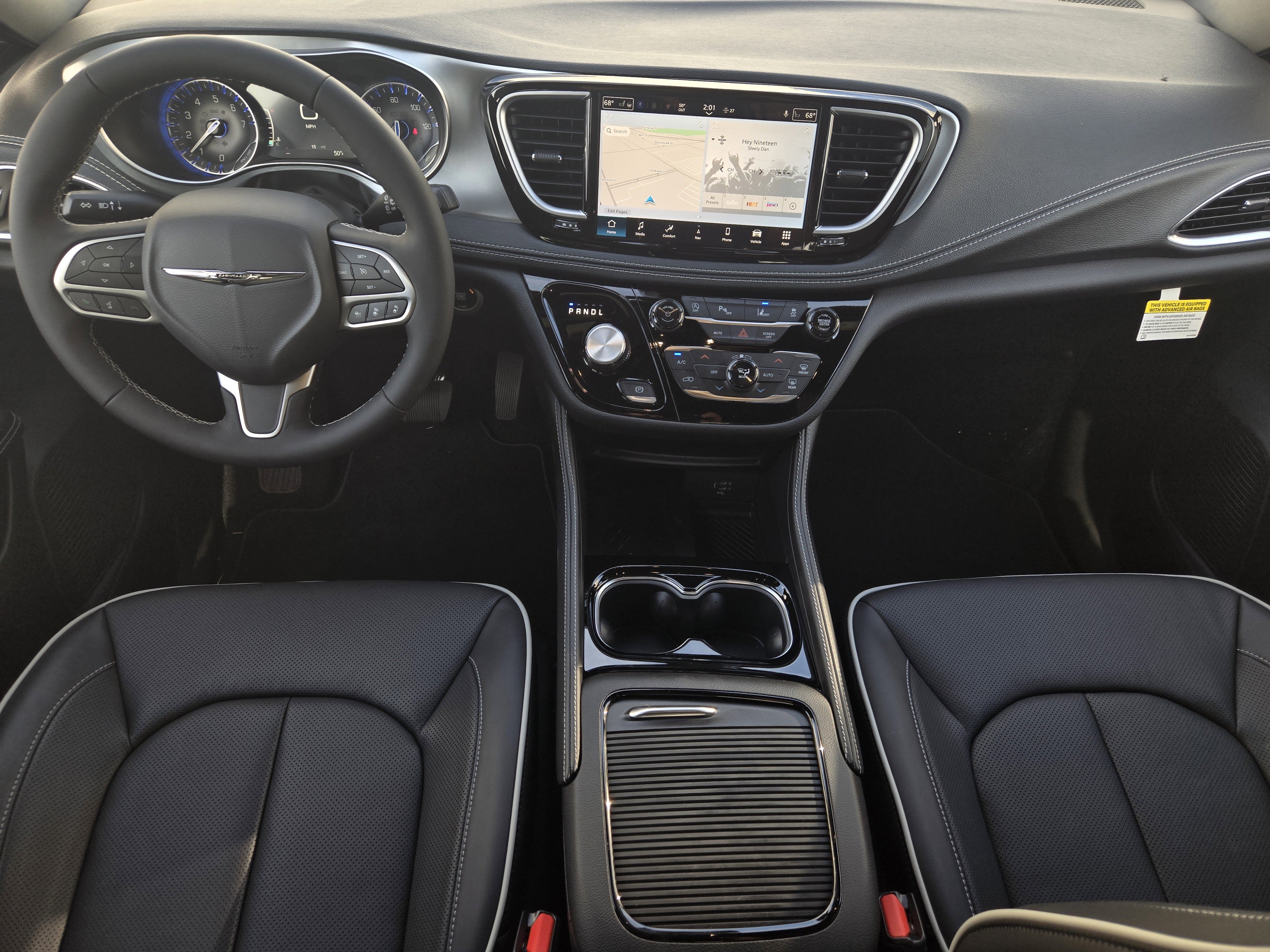 New 2026 Chrysler Pacifica Limited image 21