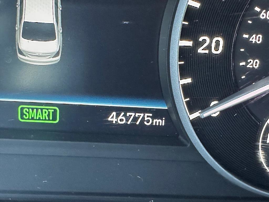 Used 2017 Genesis G90 3.3T Premium image 21