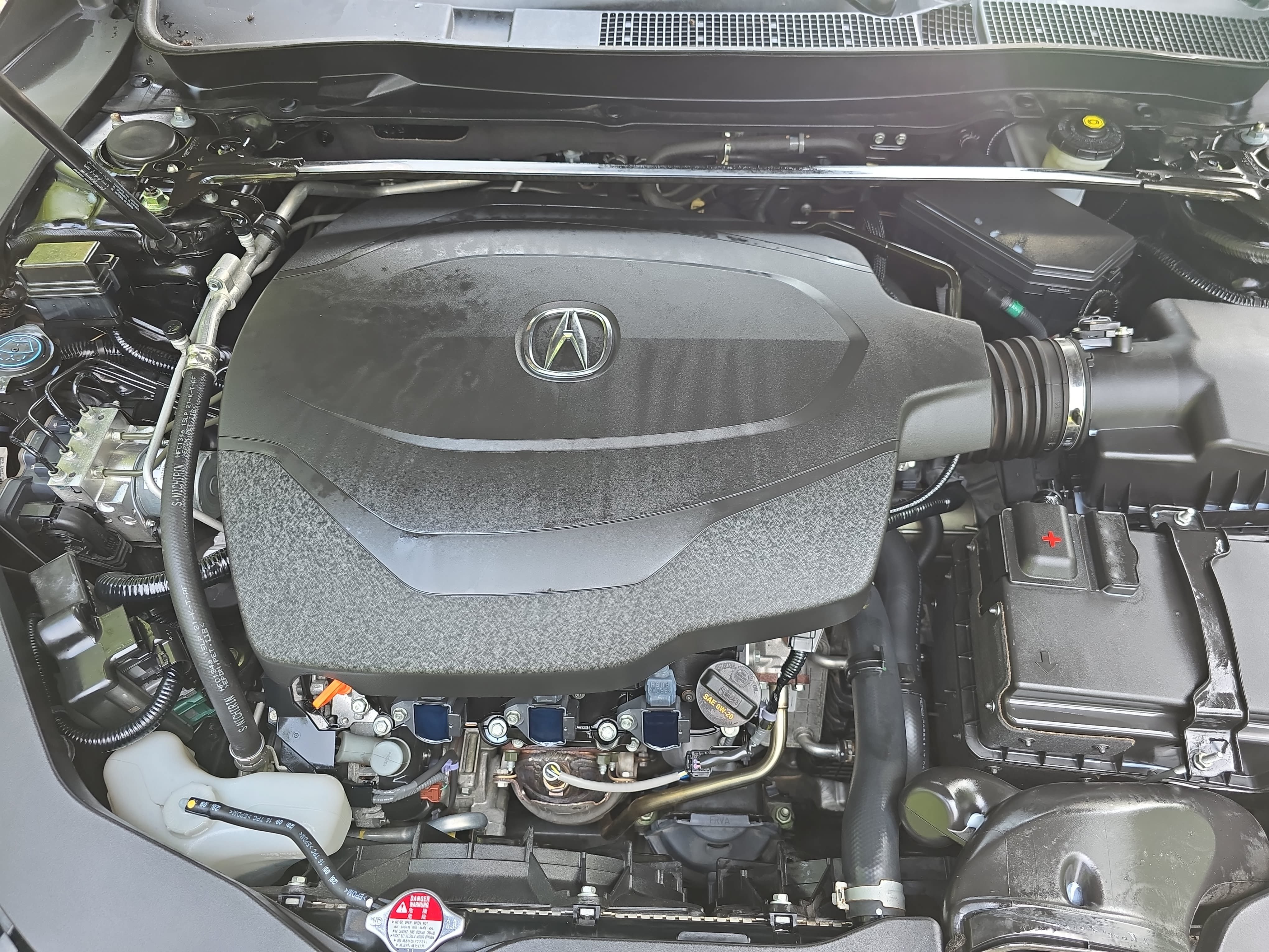Used 2018 Acura TLX w/ Technology Package FWD image 32