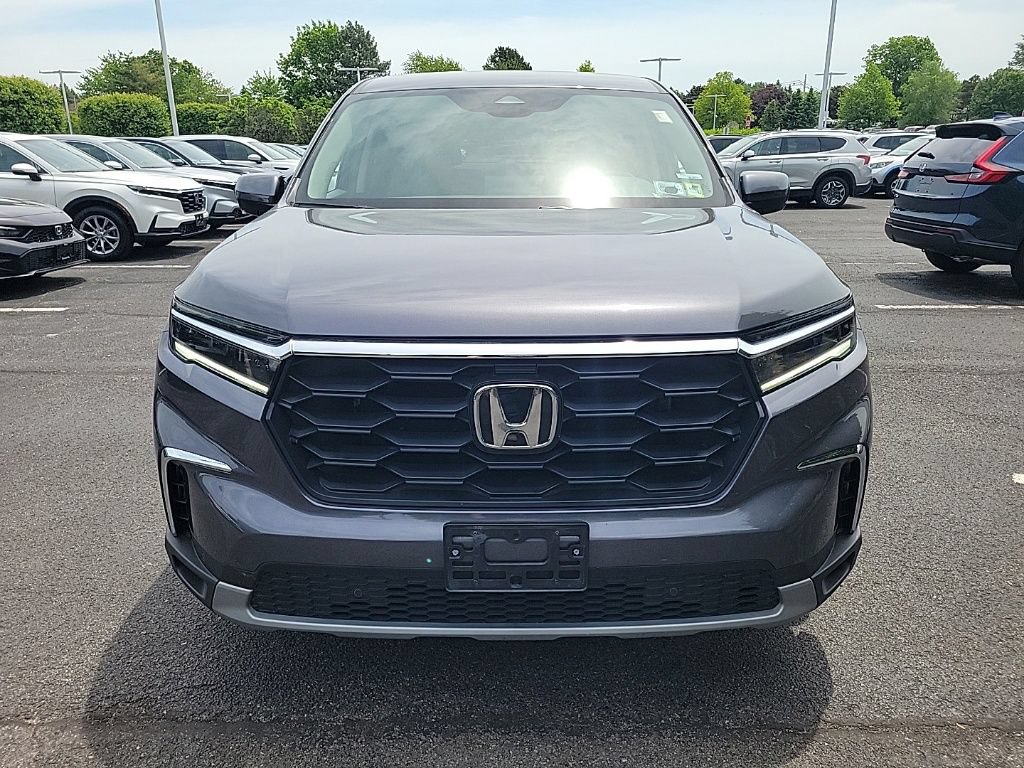 Certified 2025 Honda Pilot EX-L image 8