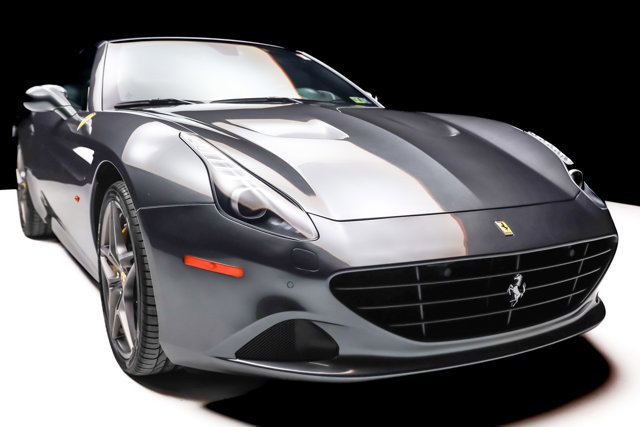 Used 2016 Ferrari California T image 41