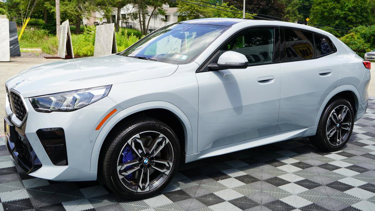 Used 2026 BMW X2 xDrive28i AWD/4WD image 18
