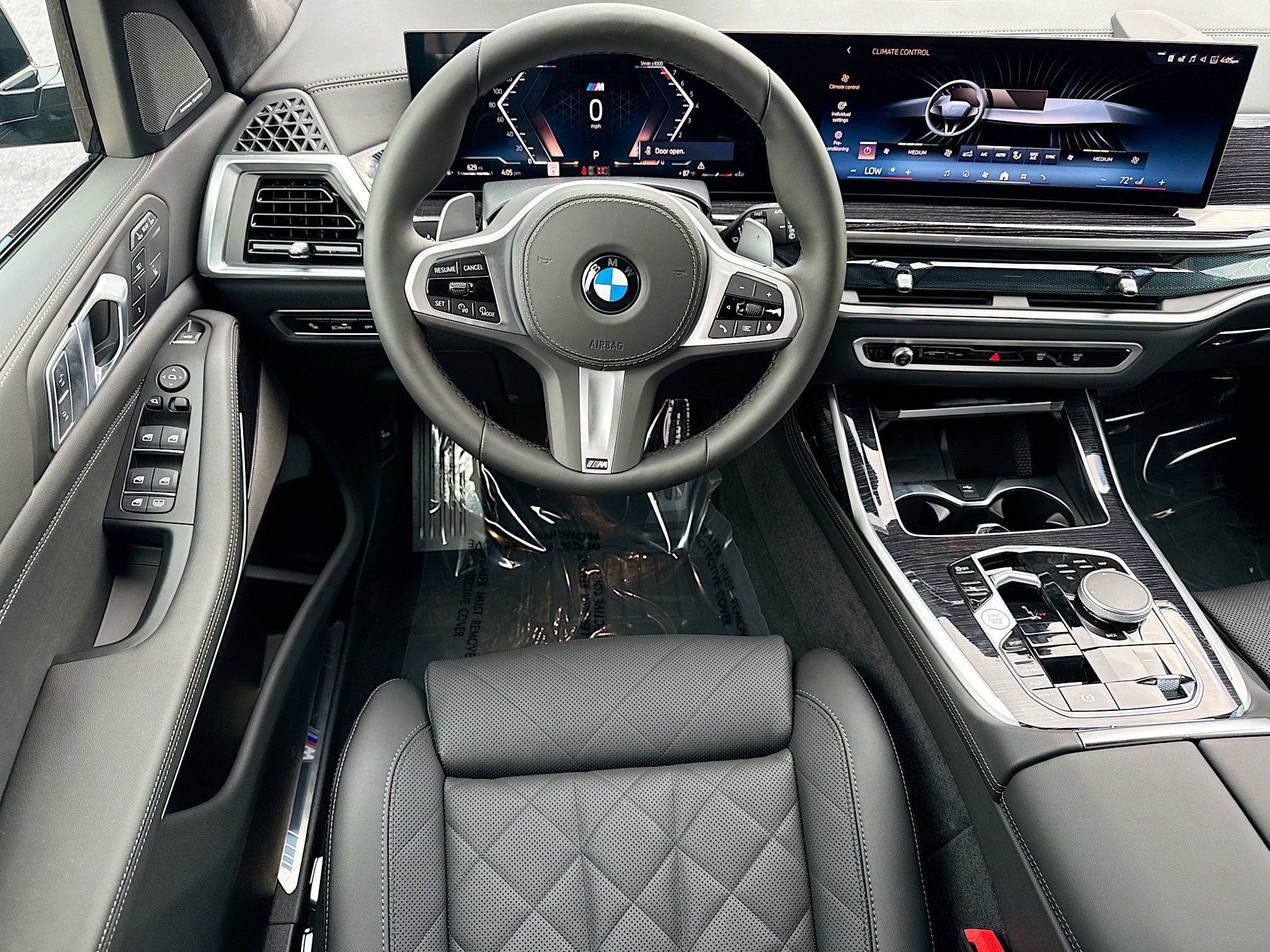 New 2027 BMW X7 xDrive40i w/ M Sport Package AWD/4WD image 17