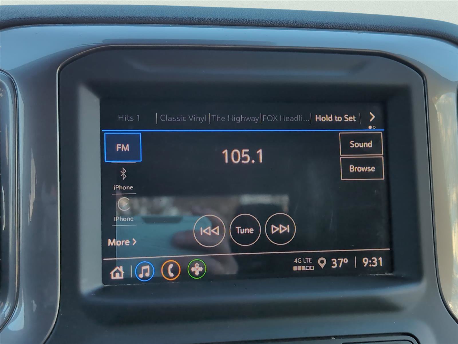 Certified 2023 Chevrolet Silverado 1500 Custom Trail Boss w/ LPO, Dark Essentials Package image 14