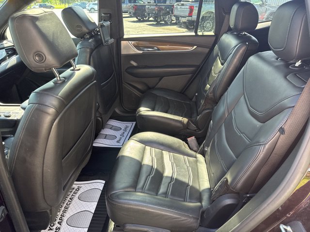 Used 2020 Cadillac XT6 Premium Luxury w/ Platinum Package AWD/4WD image 10