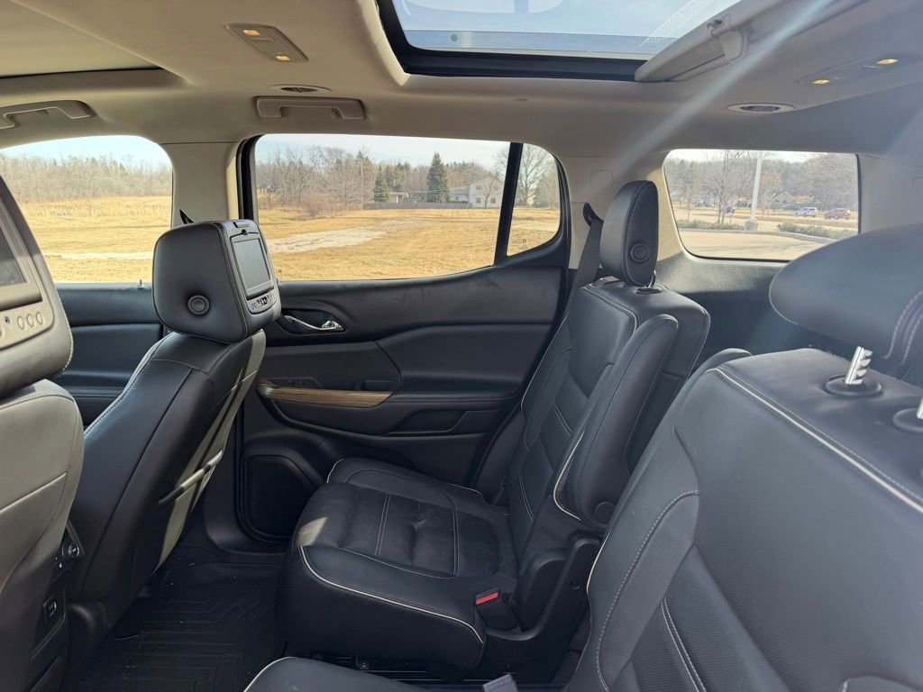 Used 2017 GMC Acadia Denali w/ Technology Package image 10