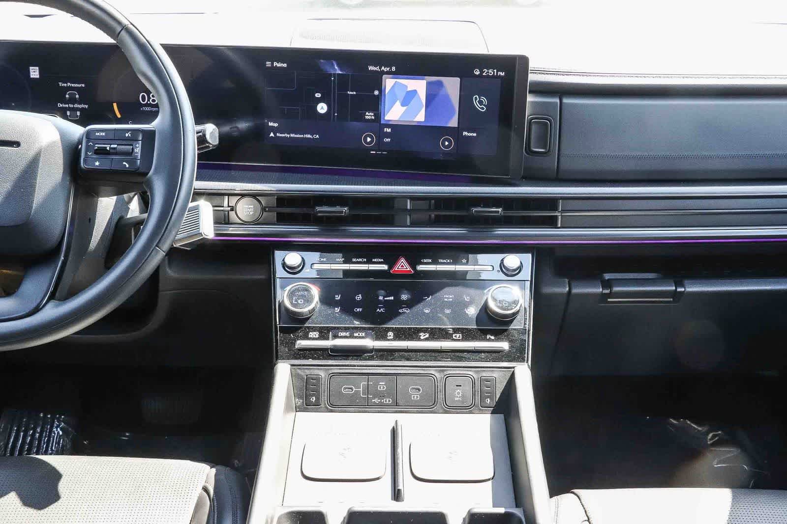 Certified 2024 Hyundai Santa Fe Calligraphy image 13