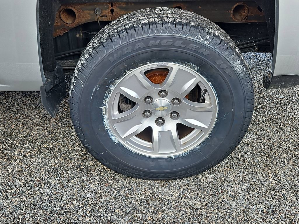 Used 2018 Chevrolet Silverado 1500 LT w/ All Star Edition image 8