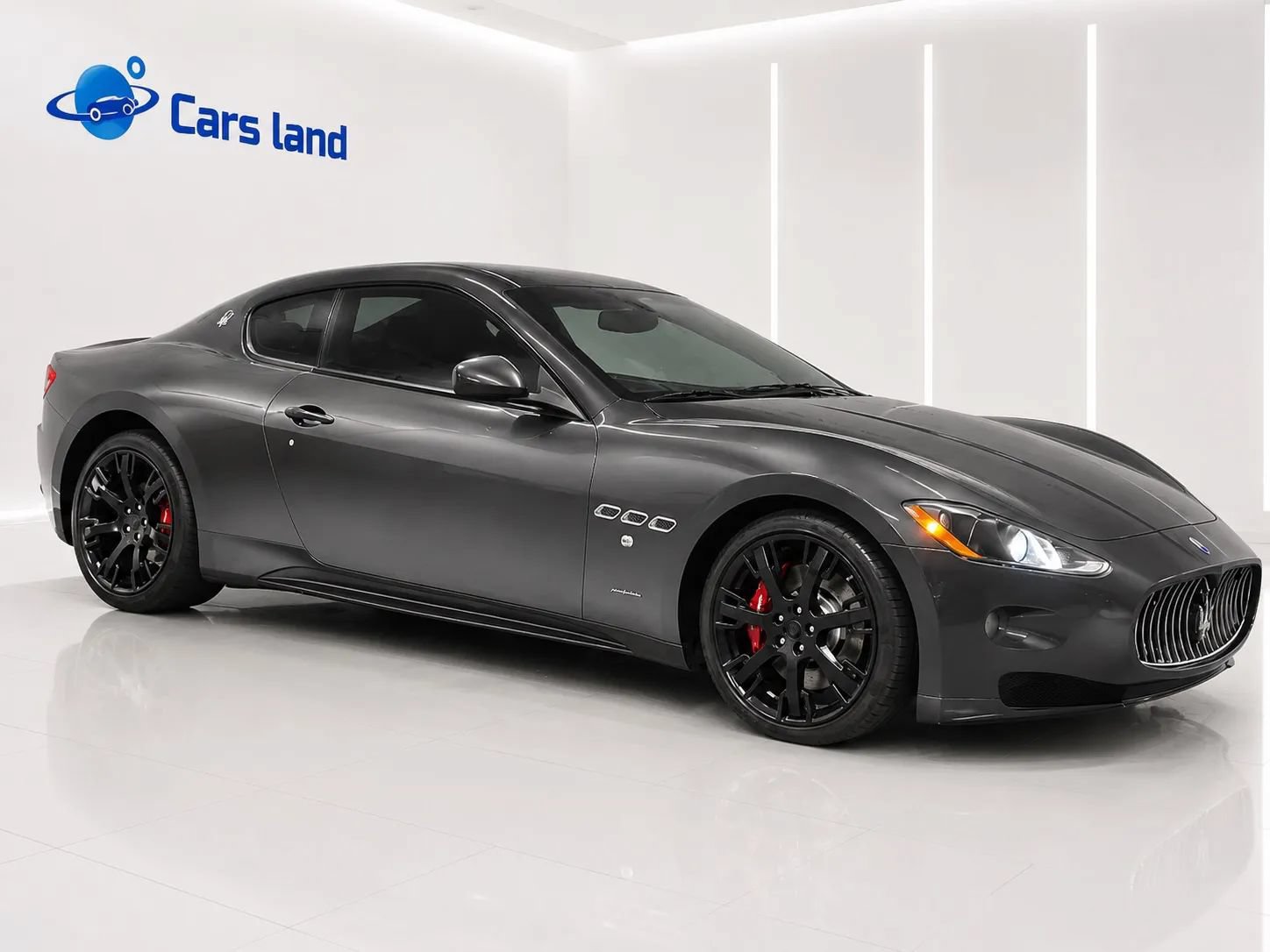 Used 2012 Maserati GranTurismo S RWD image 2