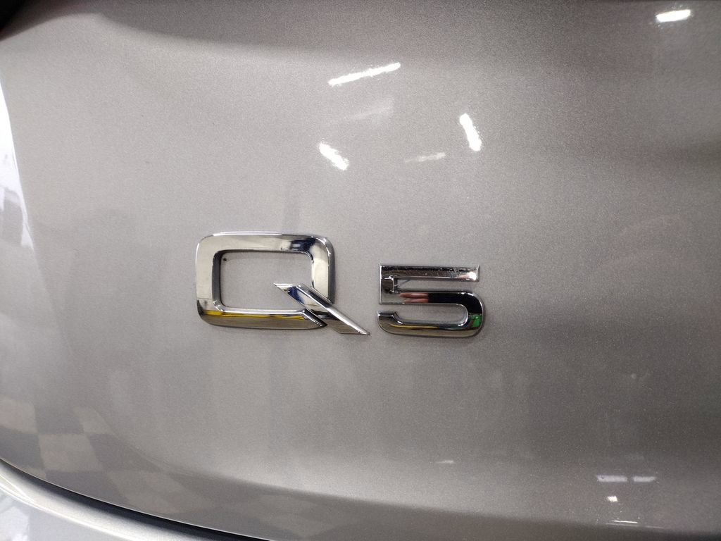 Used 2022 Audi Q5 2.0T Premium image 15
