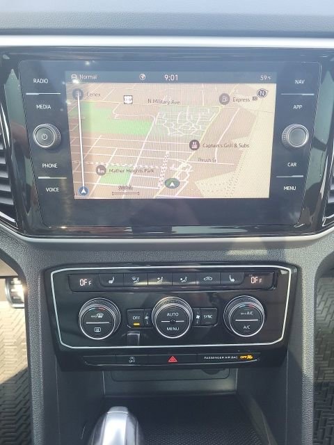 Used 2023 Volkswagen Atlas Cross Sport SEL Premium R-Line image 5