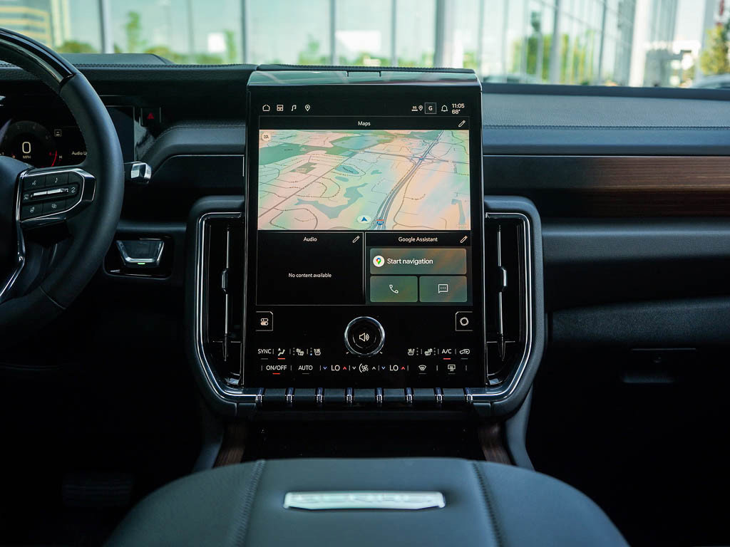 New 2026 GMC Yukon XL Denali w/ Denali Reserve Package image 18