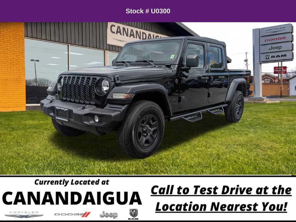 Used 2022 Jeep Gladiator Sport AWD/4WD image 4