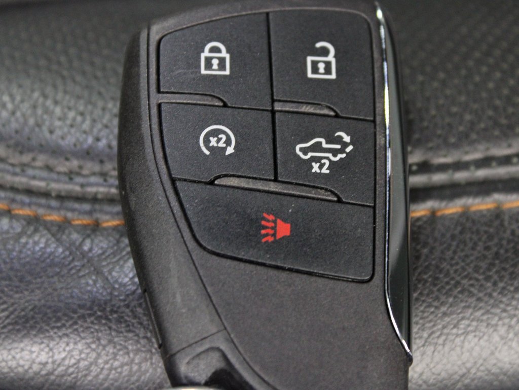 Used 2024 GMC Sierra 2500 AT4 image 75