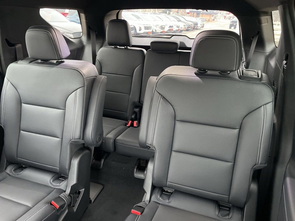 New 2026 Chevrolet Traverse LT w/ Driver Confidence Package image 5