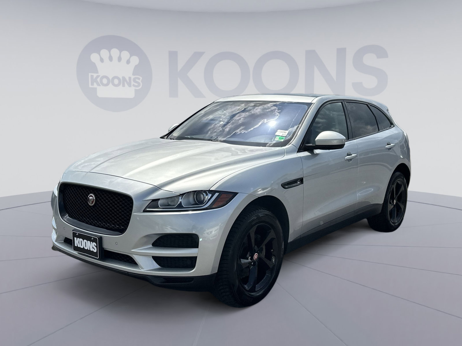 Used 2020 Jaguar F-PACE Premium AWD/4WD image 1