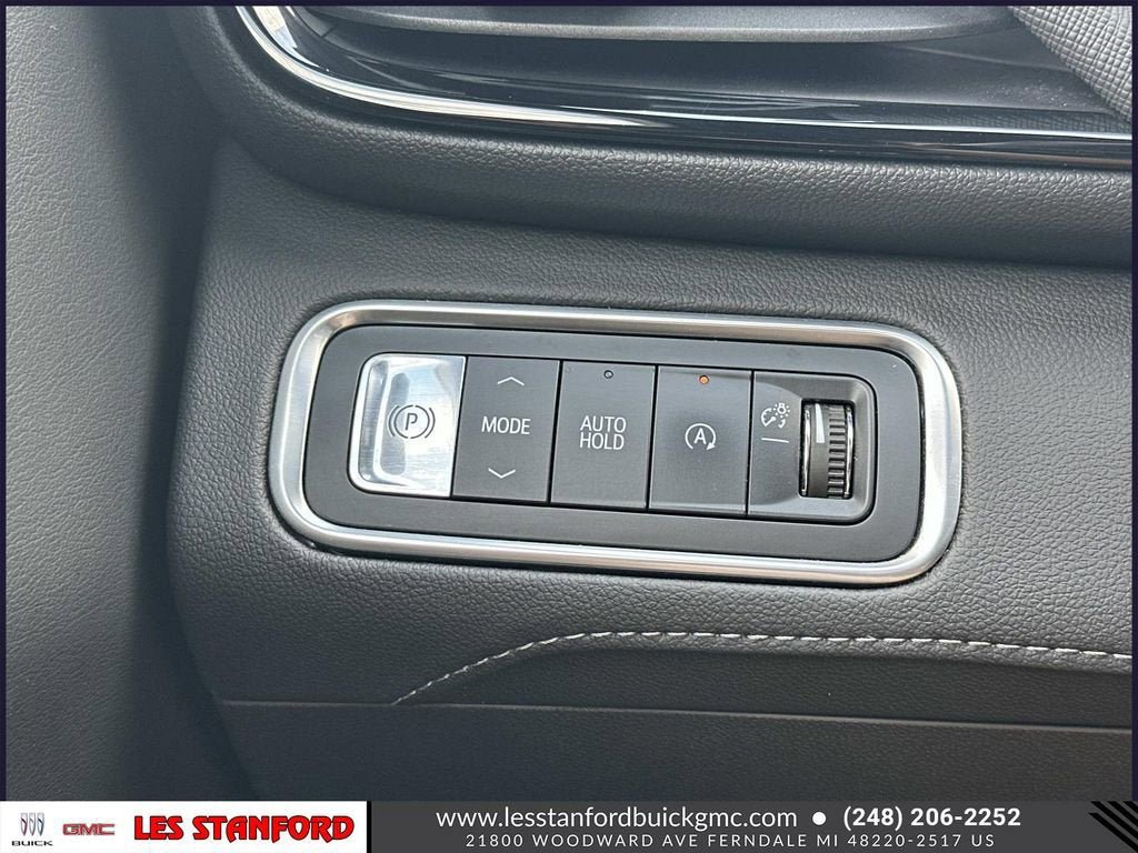 Used 2025 Buick Enclave Preferred w/ Power Package FWD image 28