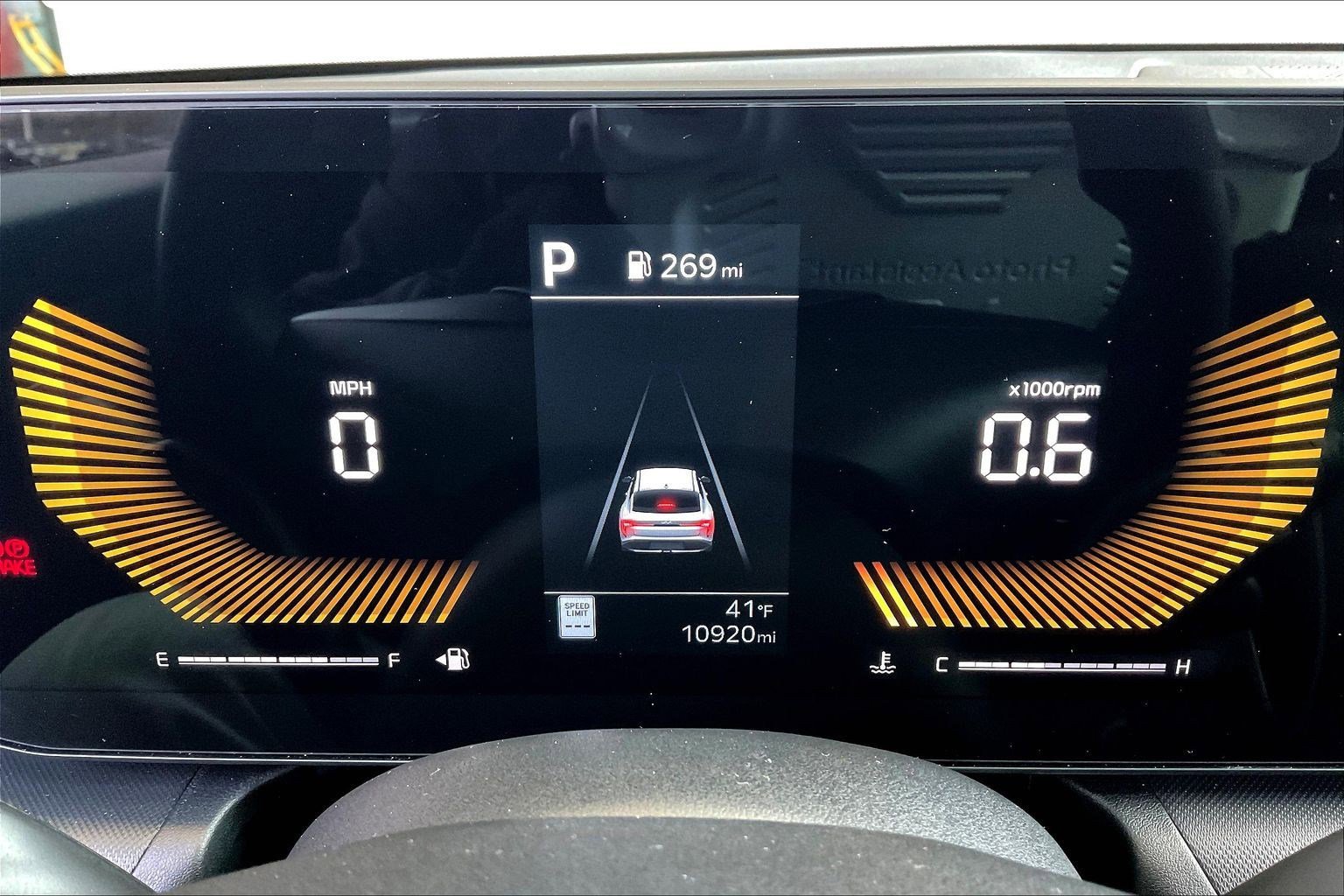 Used 2025 Kia K4 LXS image 14