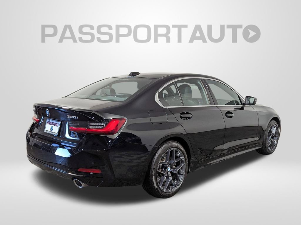 Used 2025 BMW 330i xDrive Sedan w/ M Sport Package image 6