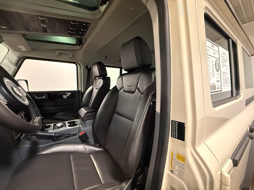 Used 2024 INEOS Grenadier Station Wagon AWD/4WD image 59