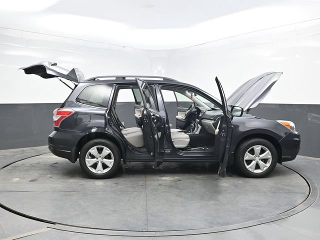 Used 2016 Subaru Forester 2.5i Limited AWD/4WD image 59