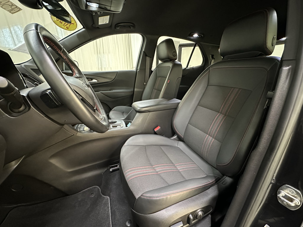 Used 2023 Chevrolet Equinox RS AWD/4WD image 26