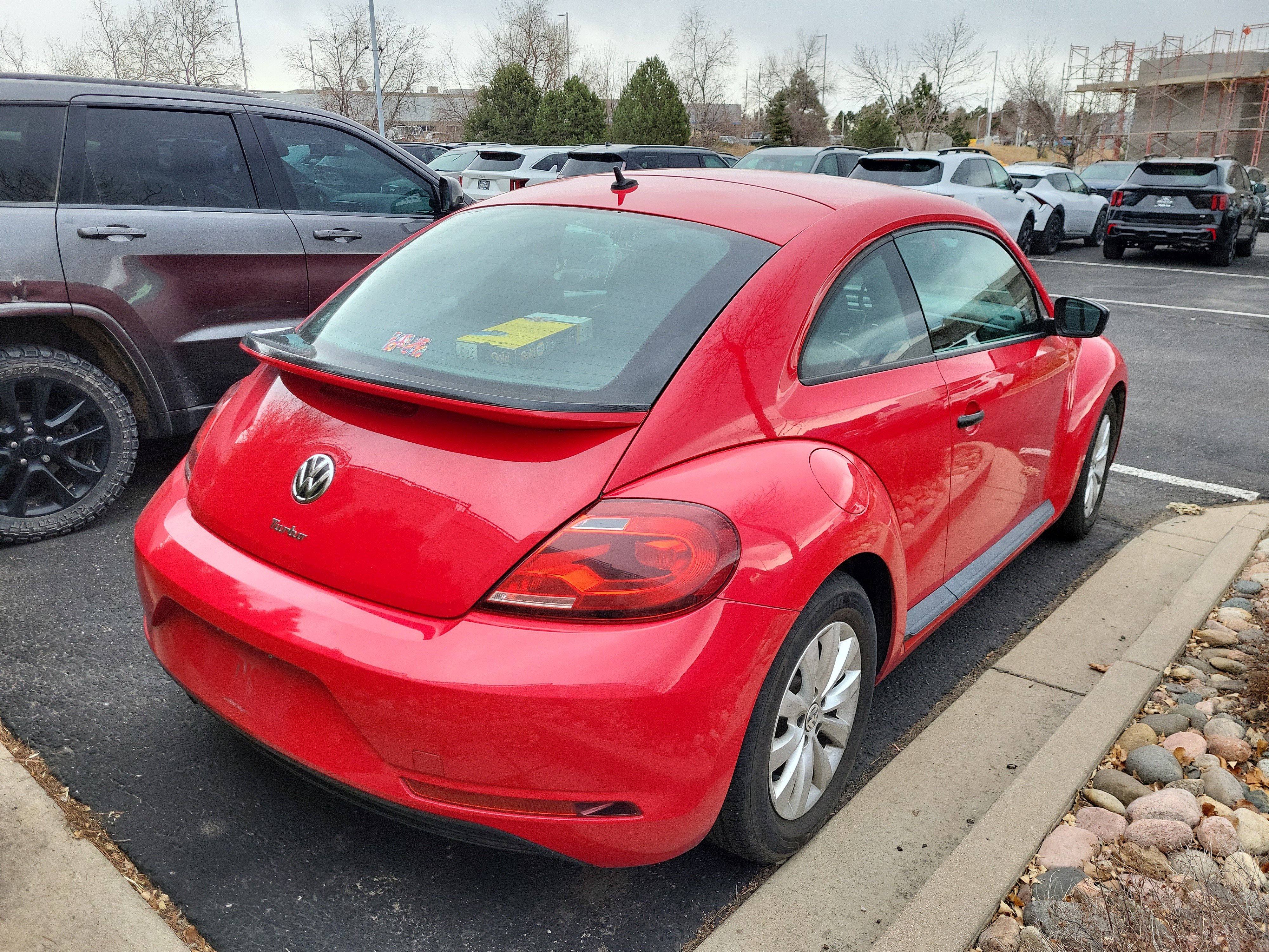 Used 2018 Volkswagen Beetle 2.0T S image 4