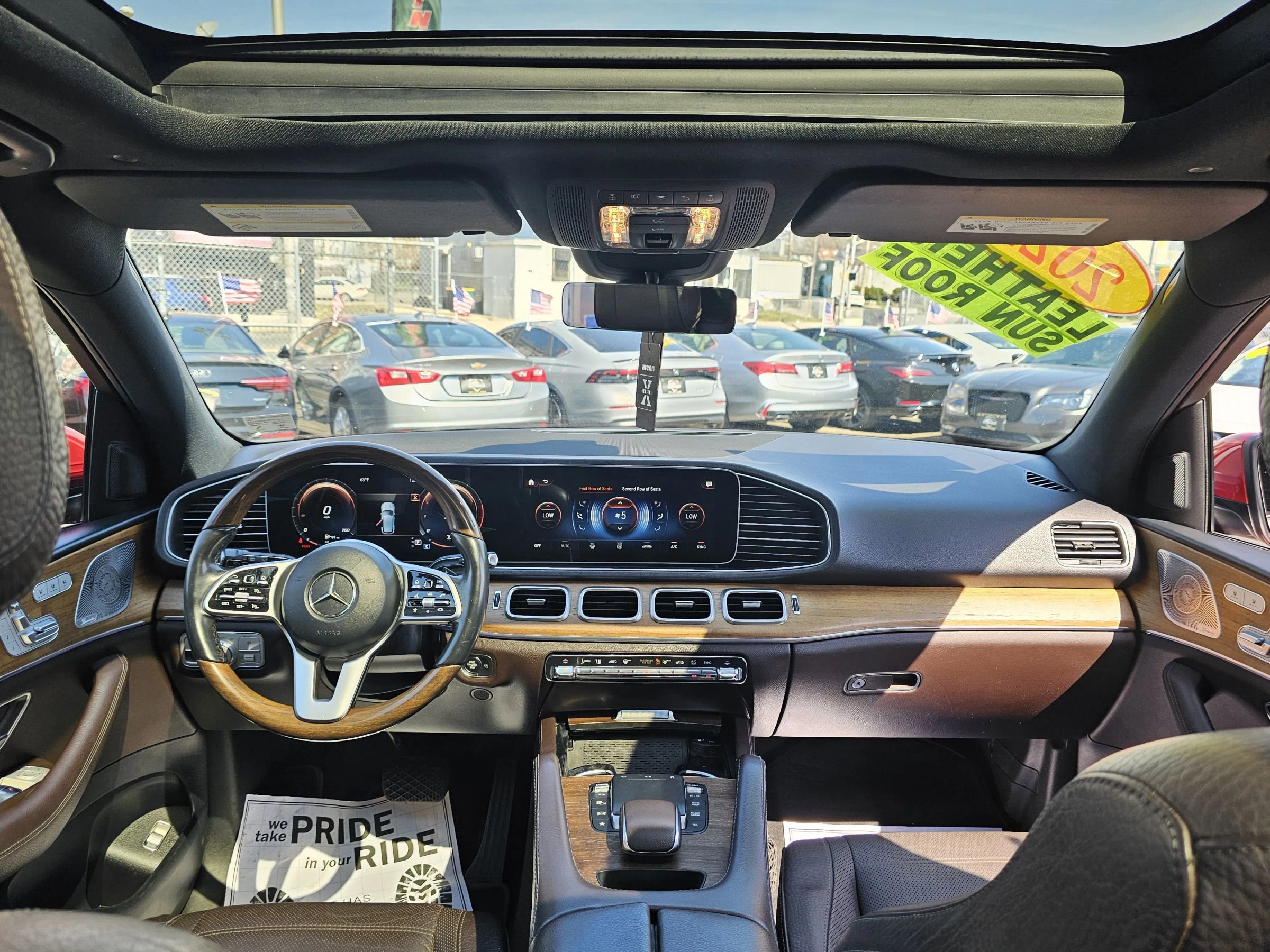 Used 2021 Mercedes-Benz GLE 350 4MATIC w/ Premium Package image 16