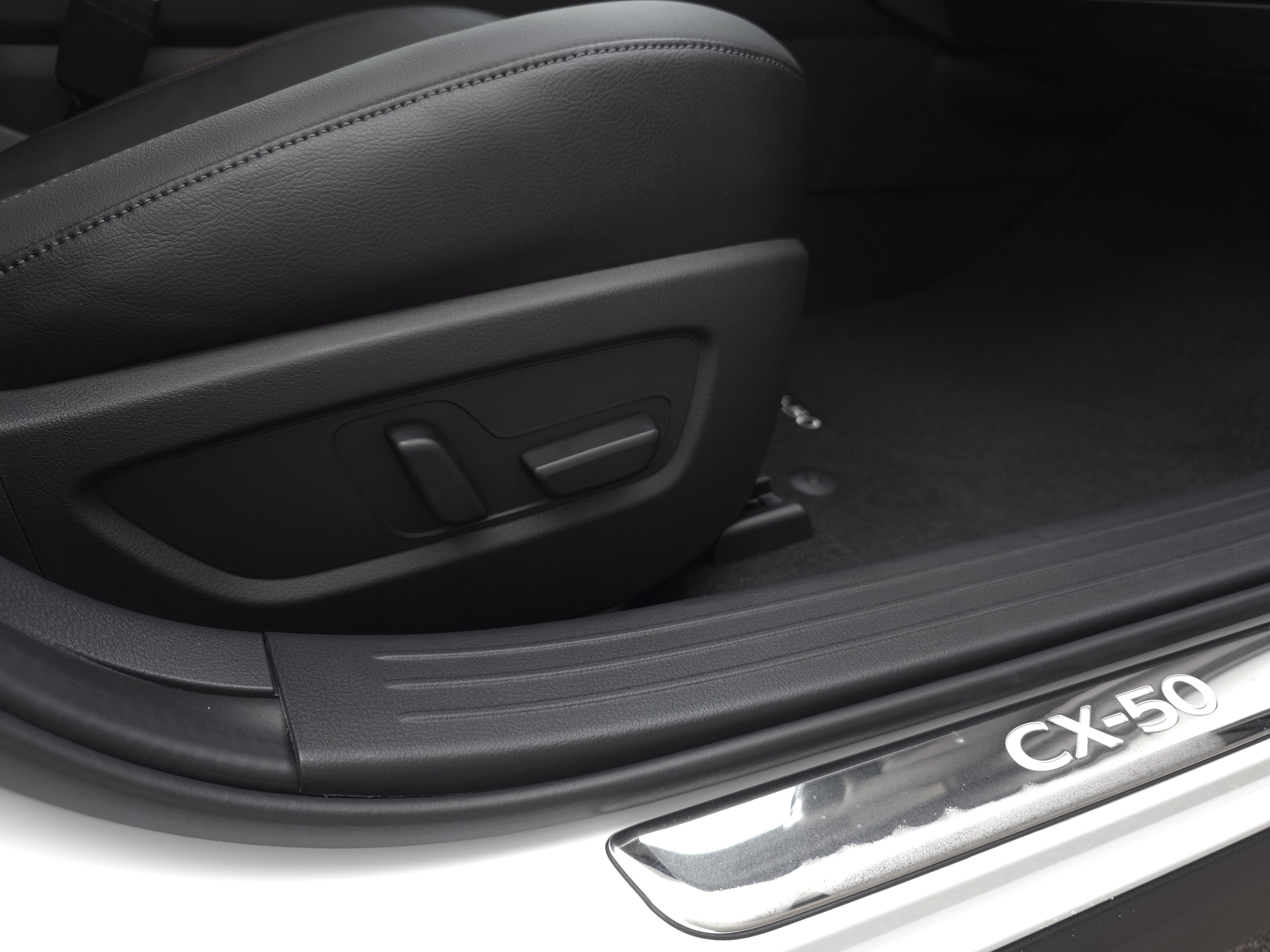 New 2025 MAZDA CX-50 2.5 Turbo w/ Accent Package image 45