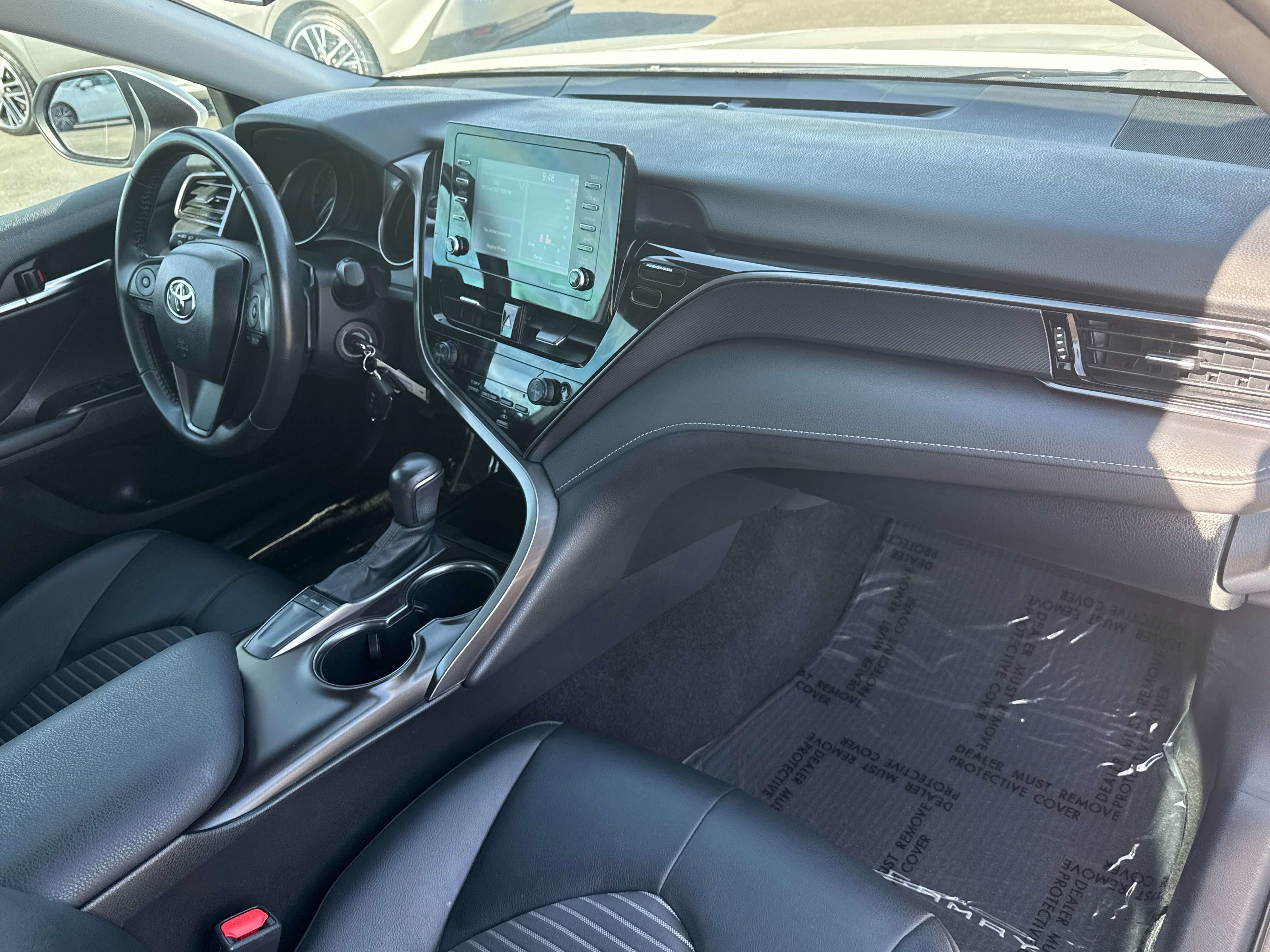 Used 2024 Toyota Camry SE image 18