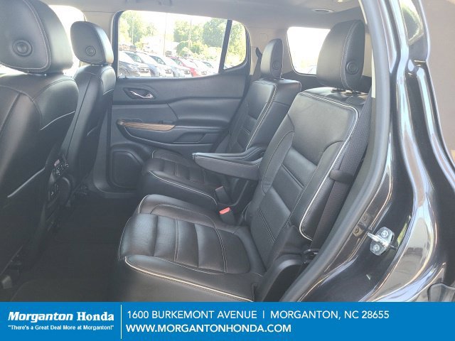 Used 2017 GMC Acadia Denali w/ Technology Package FWD image 20