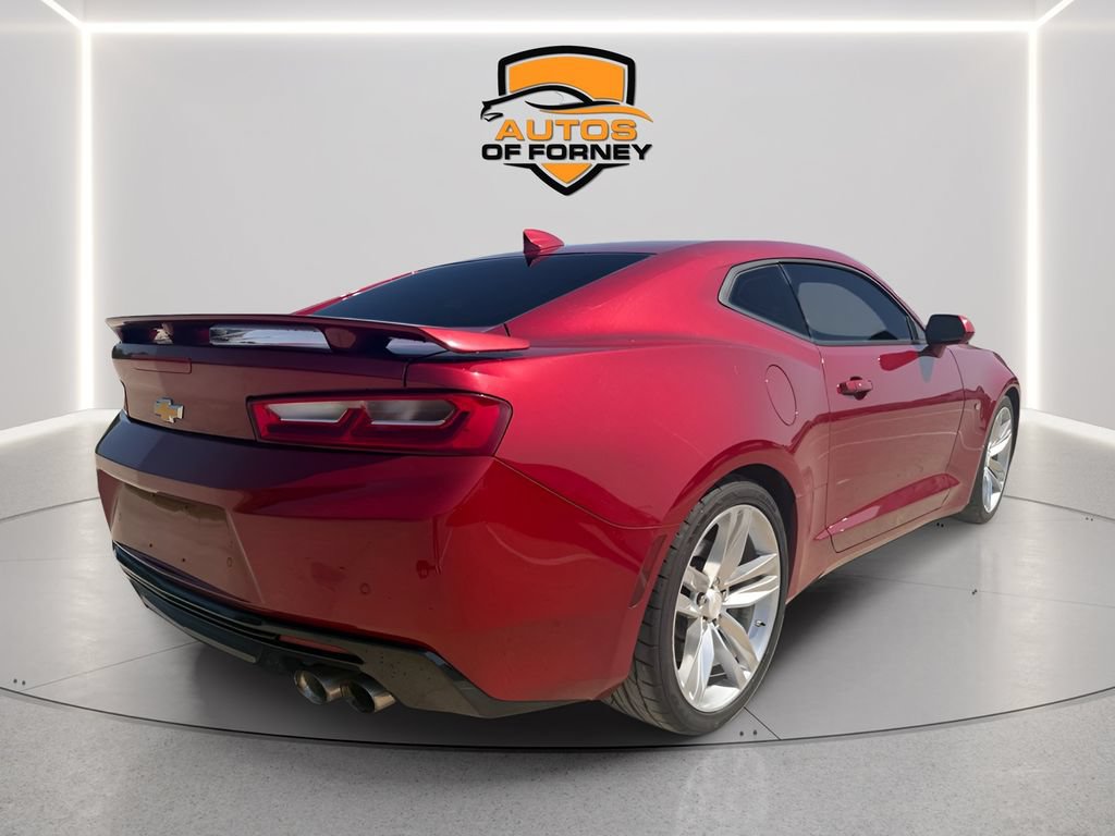 Used 2018 Chevrolet Camaro SS RWD image 4