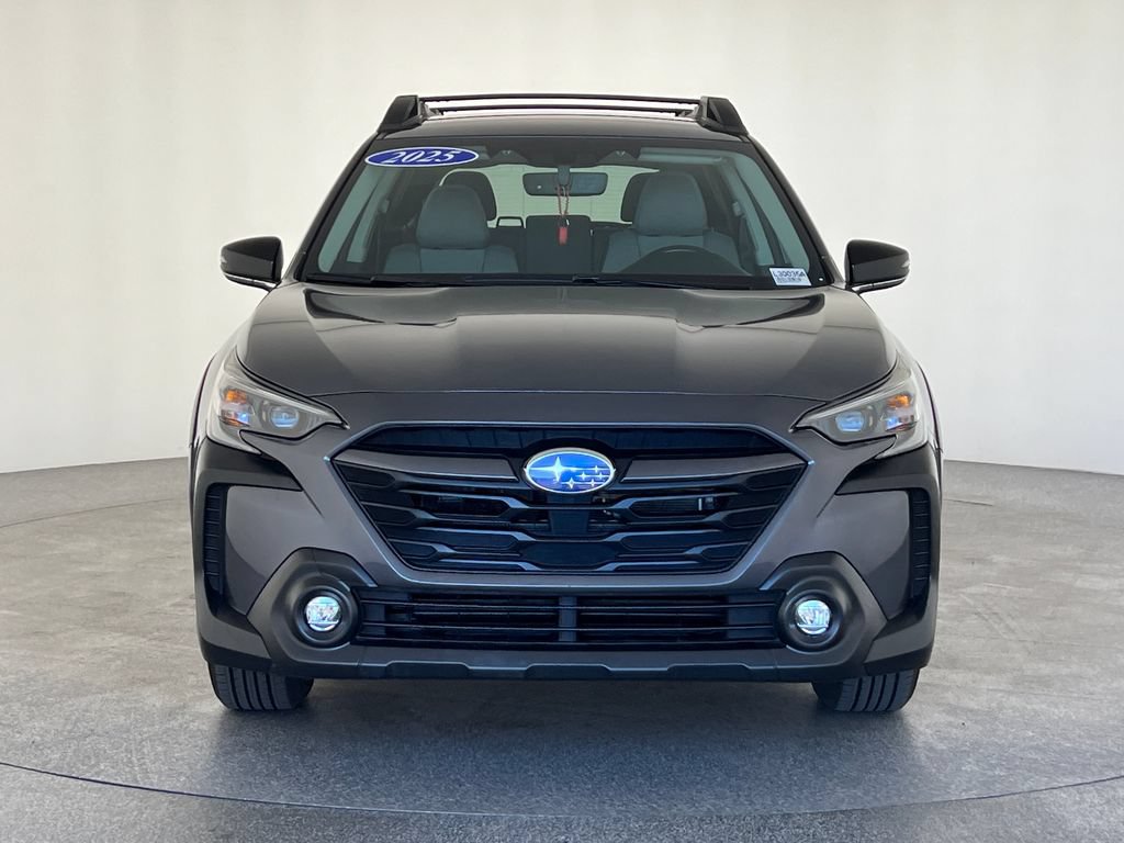 Used 2025 Subaru Outback Premium AWD/4WD image 10