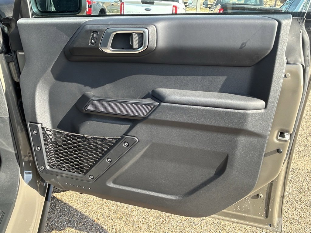 New 2025 Ford Bronco Badlands w/ Sasquatch Package image 22