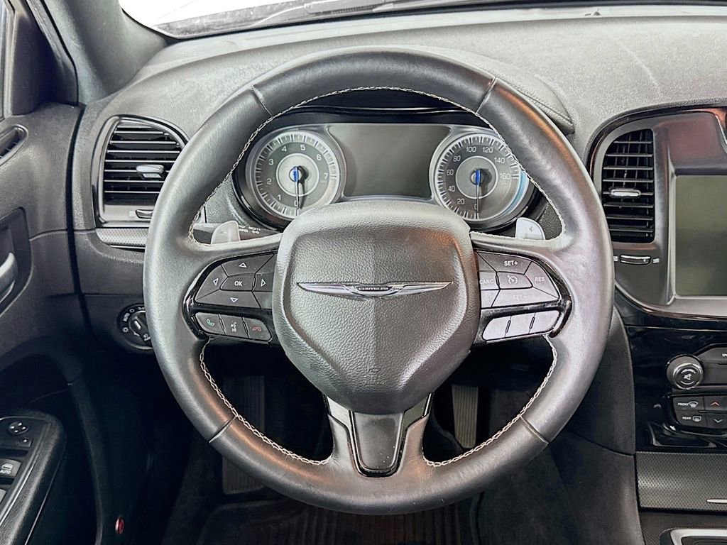 Used 2016 Chrysler 300 S AWD/4WD image 14