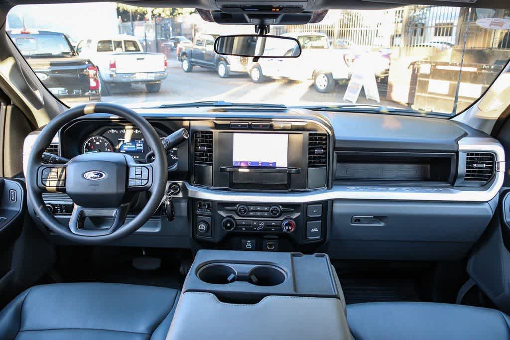 New 2024 Ford F350 XL w/ 360-Degree Camera Package RWD image 14
