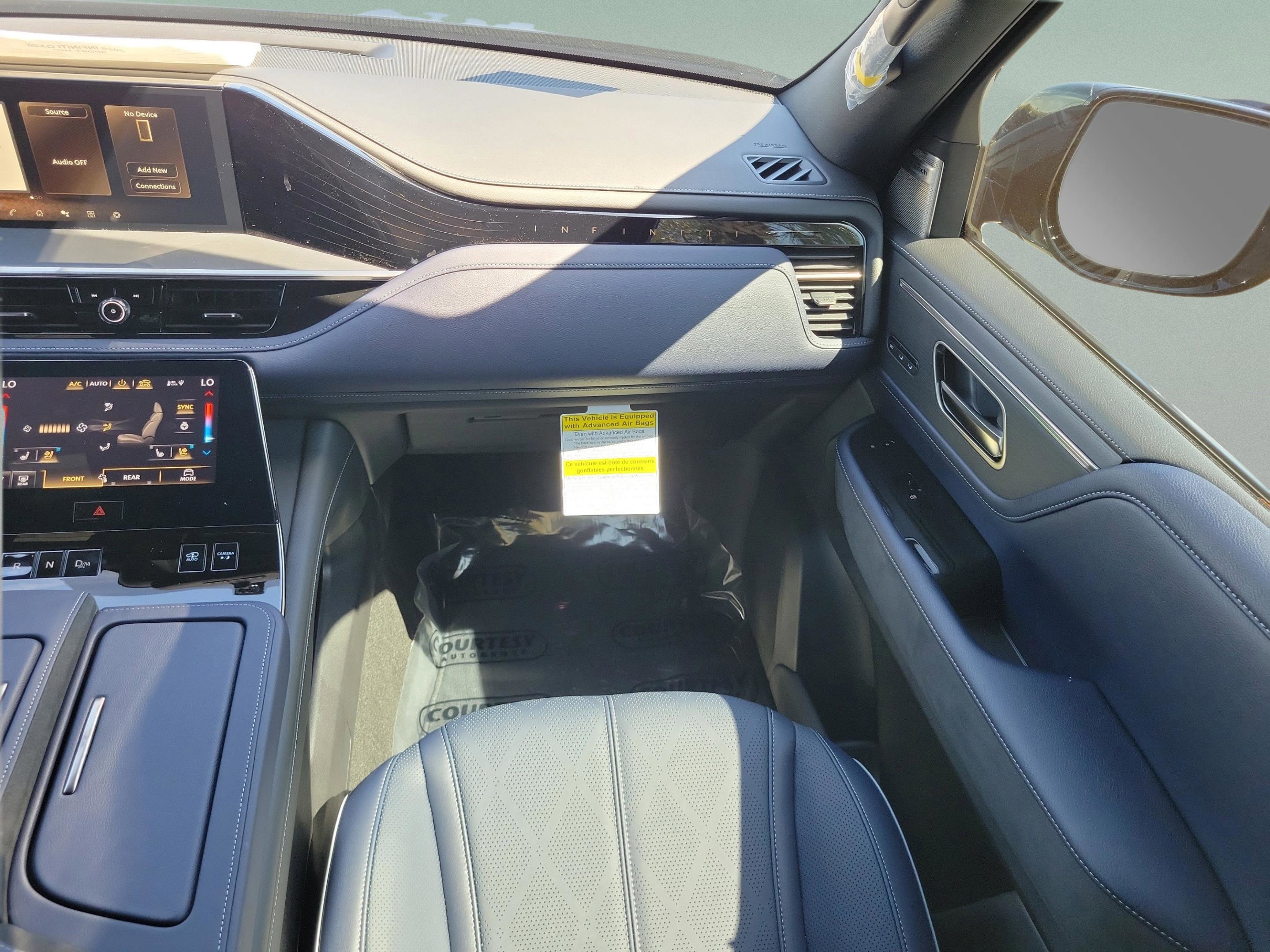 Used 2026 INFINITI QX80 4WD w/ Sport Exterior Package image 21