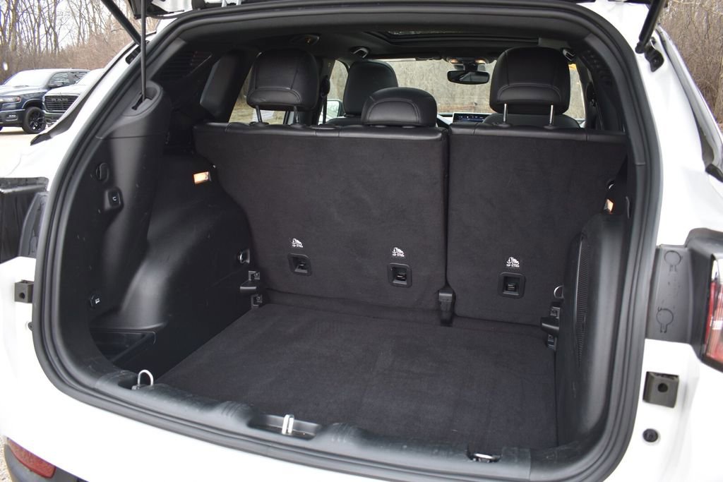 Used 2023 Jeep Compass Altitude w/ Sun and Sound Group image 21