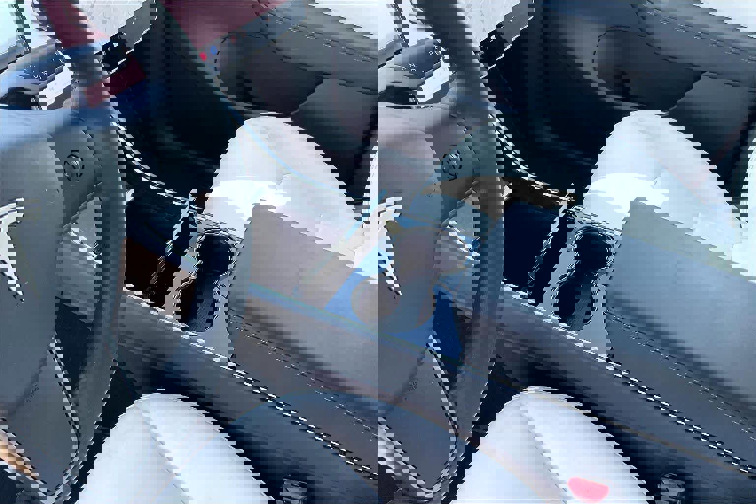 Used 2021 Tesla Model Y Long Range image 17