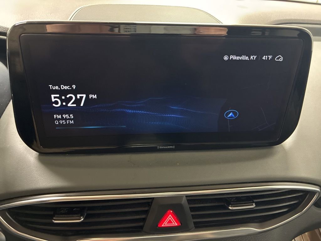 Used 2023 Hyundai Santa Fe SEL image 17