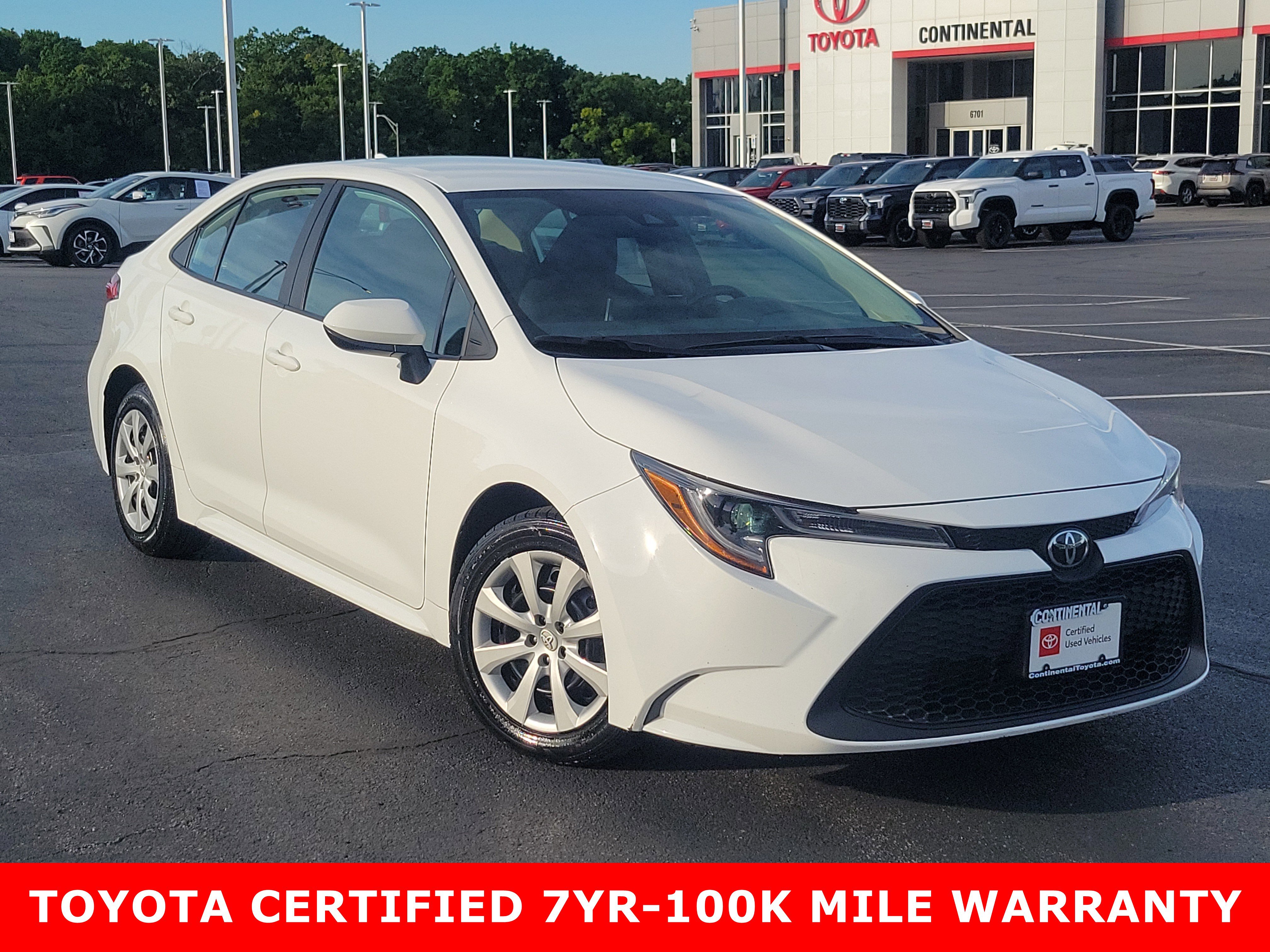 Certified 2021 Toyota Corolla LE FWD image 1
