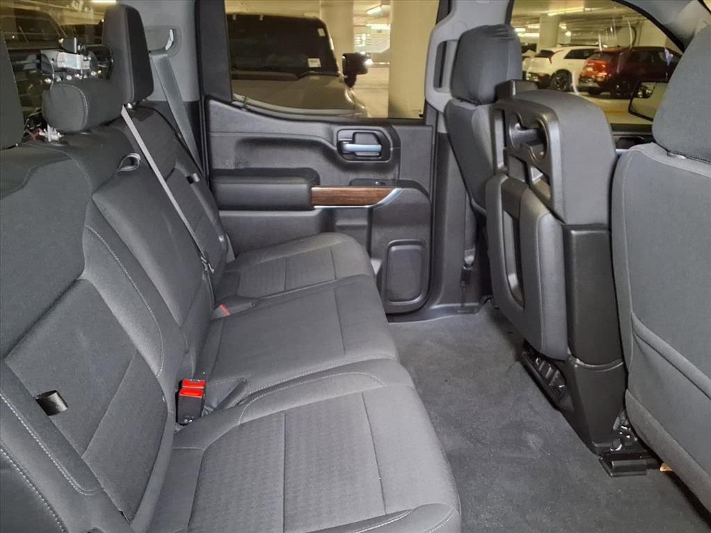 Used 2021 GMC Sierra 1500 Elevation w/ LPO, Elevation Black Package image 8