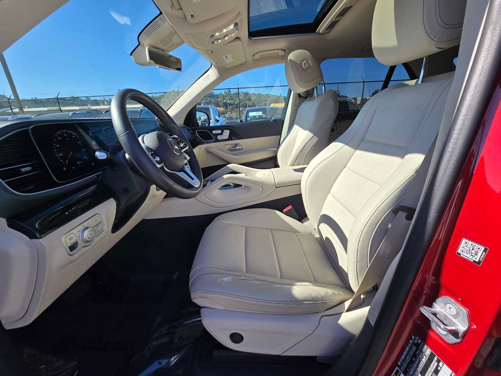 Used 2020 Mercedes-Benz GLE 350 4MATIC image 20