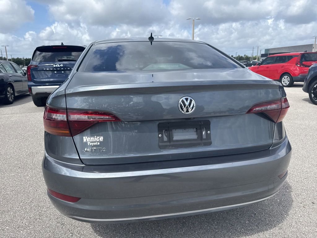 Used 2019 Volkswagen Jetta R-Line FWD image 9