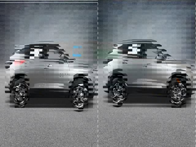 Used 2024 Chevrolet Blazer LT image 9