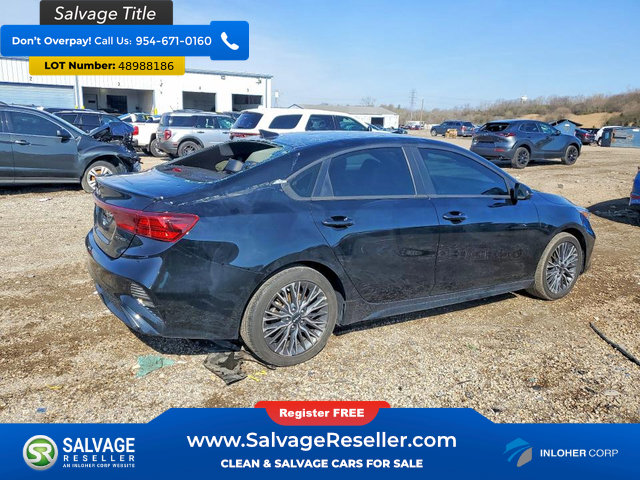 Used 2023 Kia Forte GT-Line w/ GT-Line Premium Package FWD image 4