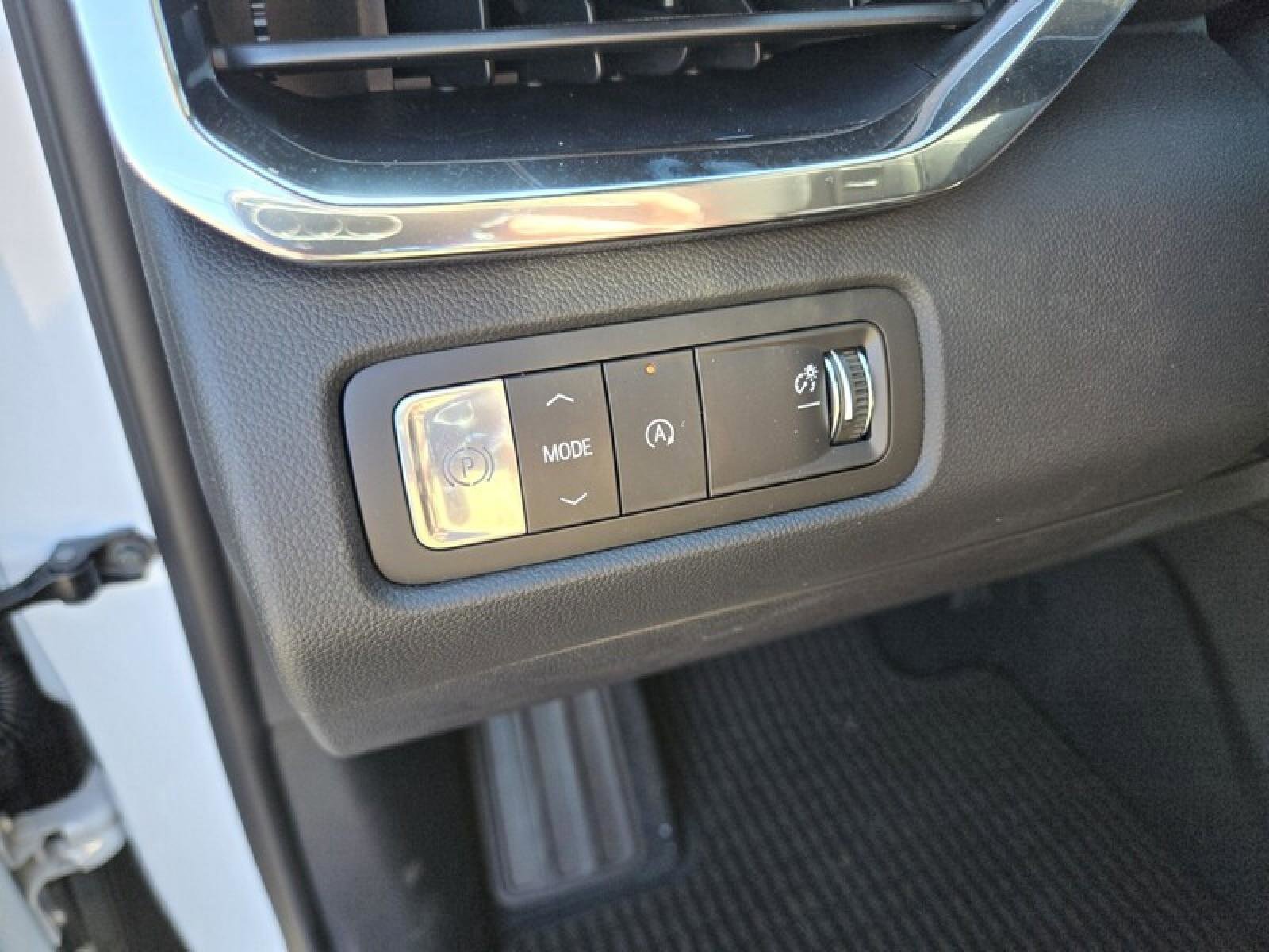 New 2026 GMC Acadia Denali Ultimate image 15