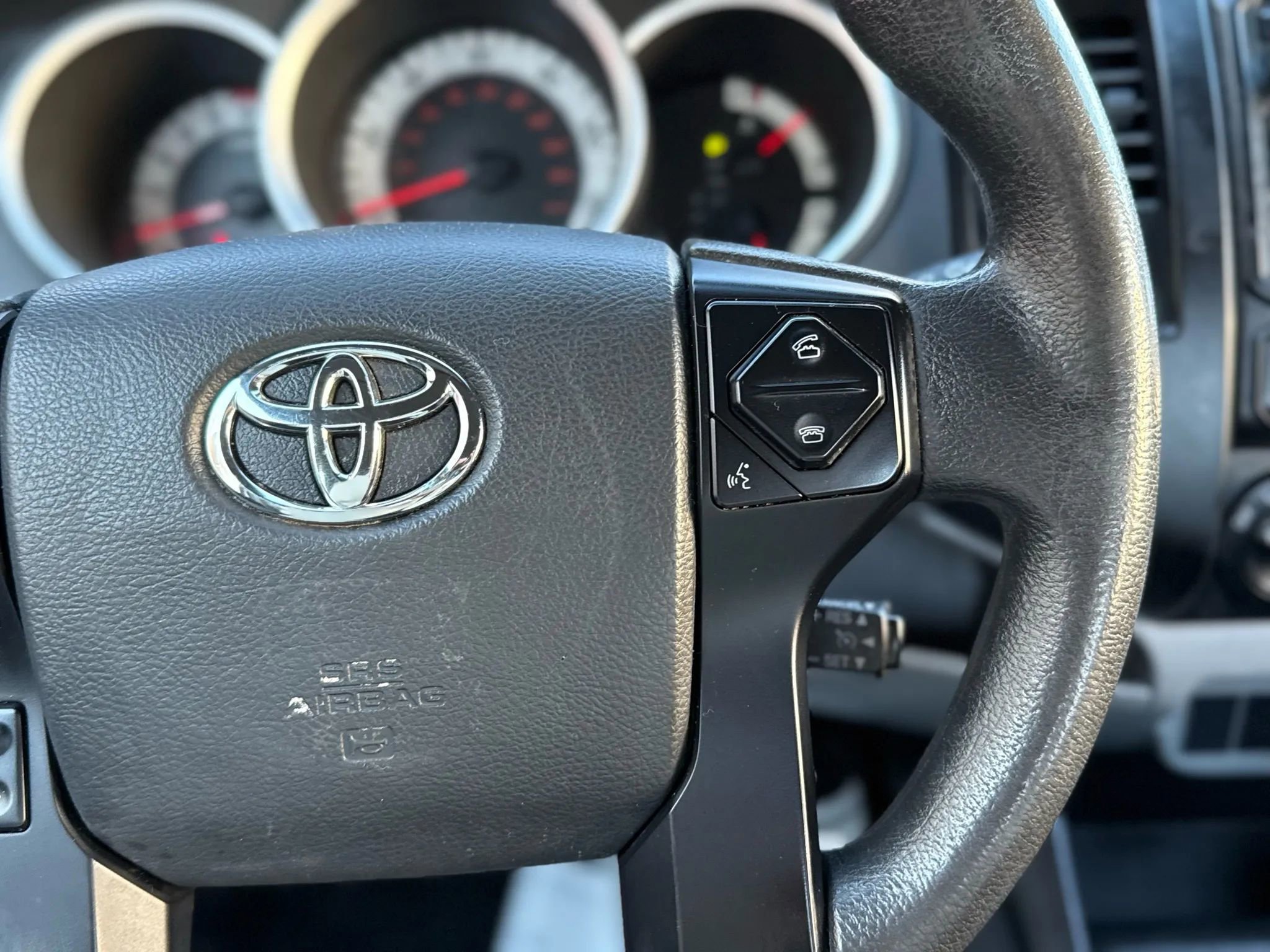 Used 2015 Toyota Tacoma 2WD Access Cab image 26