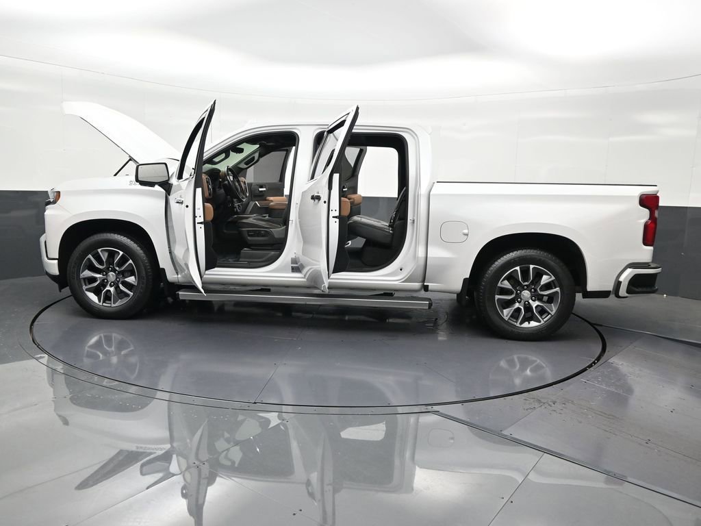 Used 2020 Chevrolet Silverado 1500 High Country w/ Technology Package image 33