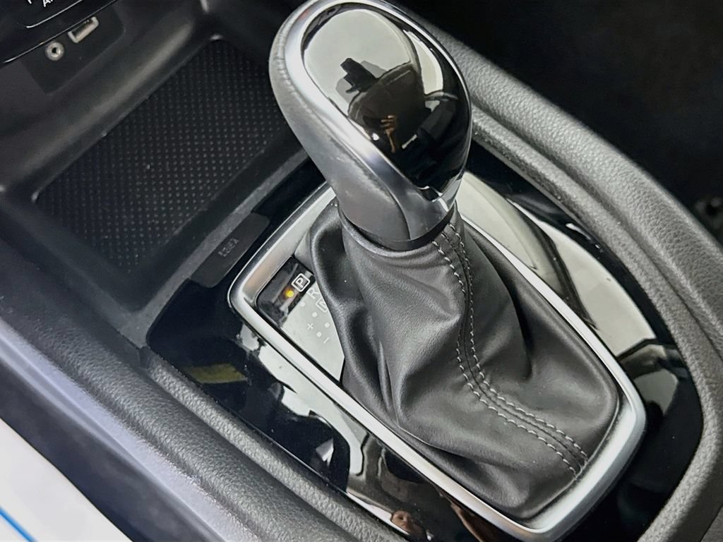 Used 2019 Nissan Rogue S w/ Special Edition Package FWD image 21